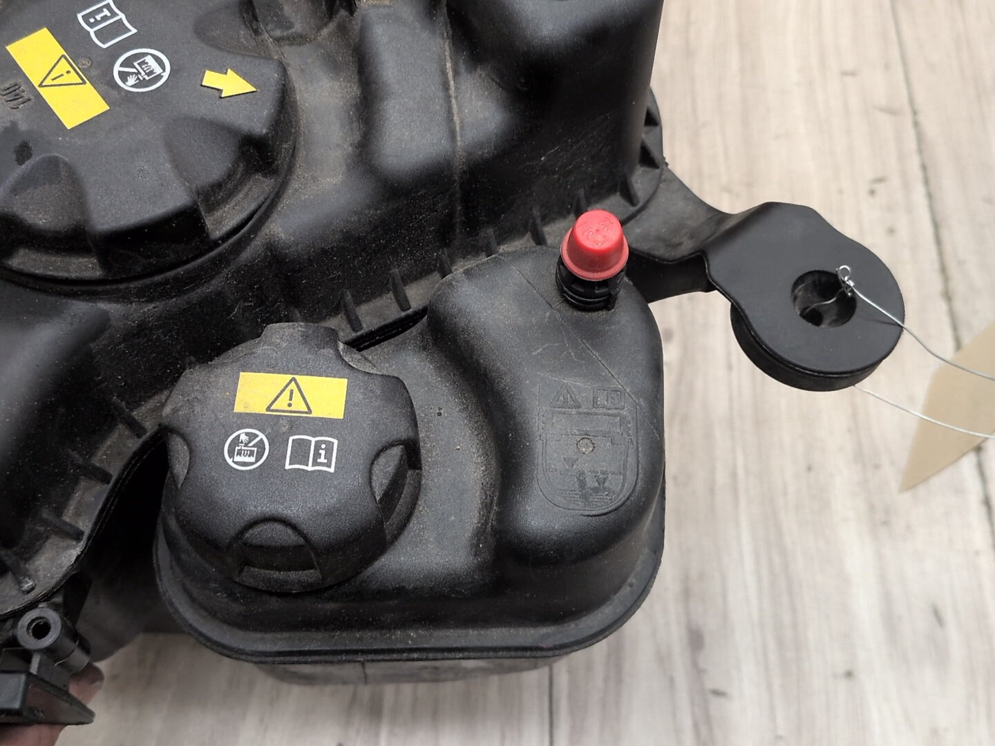 2014 - 2020 BMW 440i F36 Coolant Expansion Tank Reservoir 8677649 B58B30M0