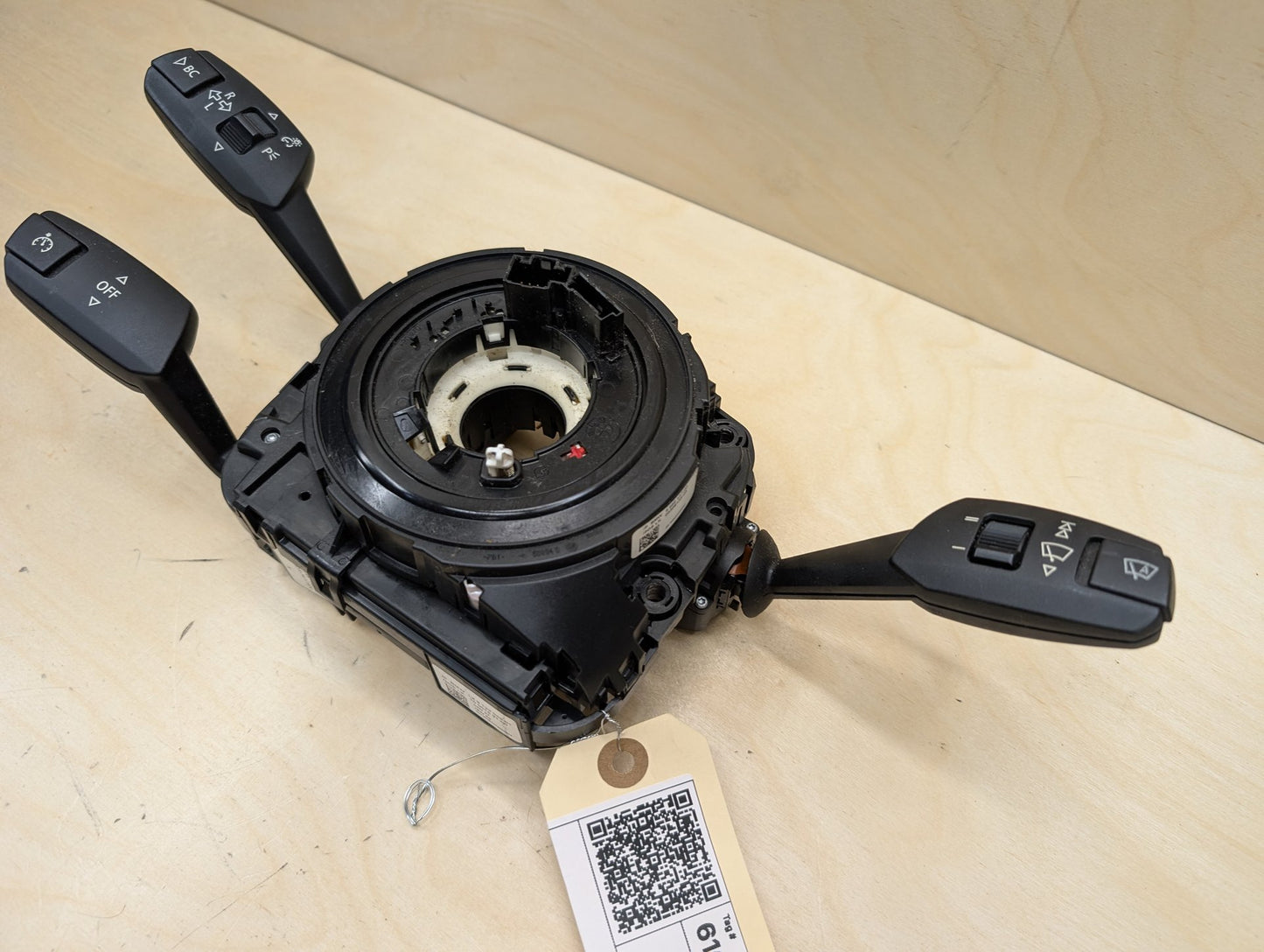 06-13 OEM BMW E89 E90 E92 E93 Steering Switch Control Angle Sensor Clock Spring