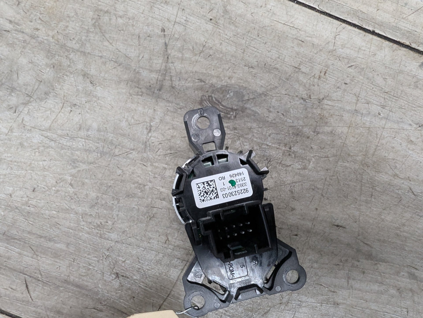 2009-2015 BMW 750Li F02 Start Stop Button 9225230
