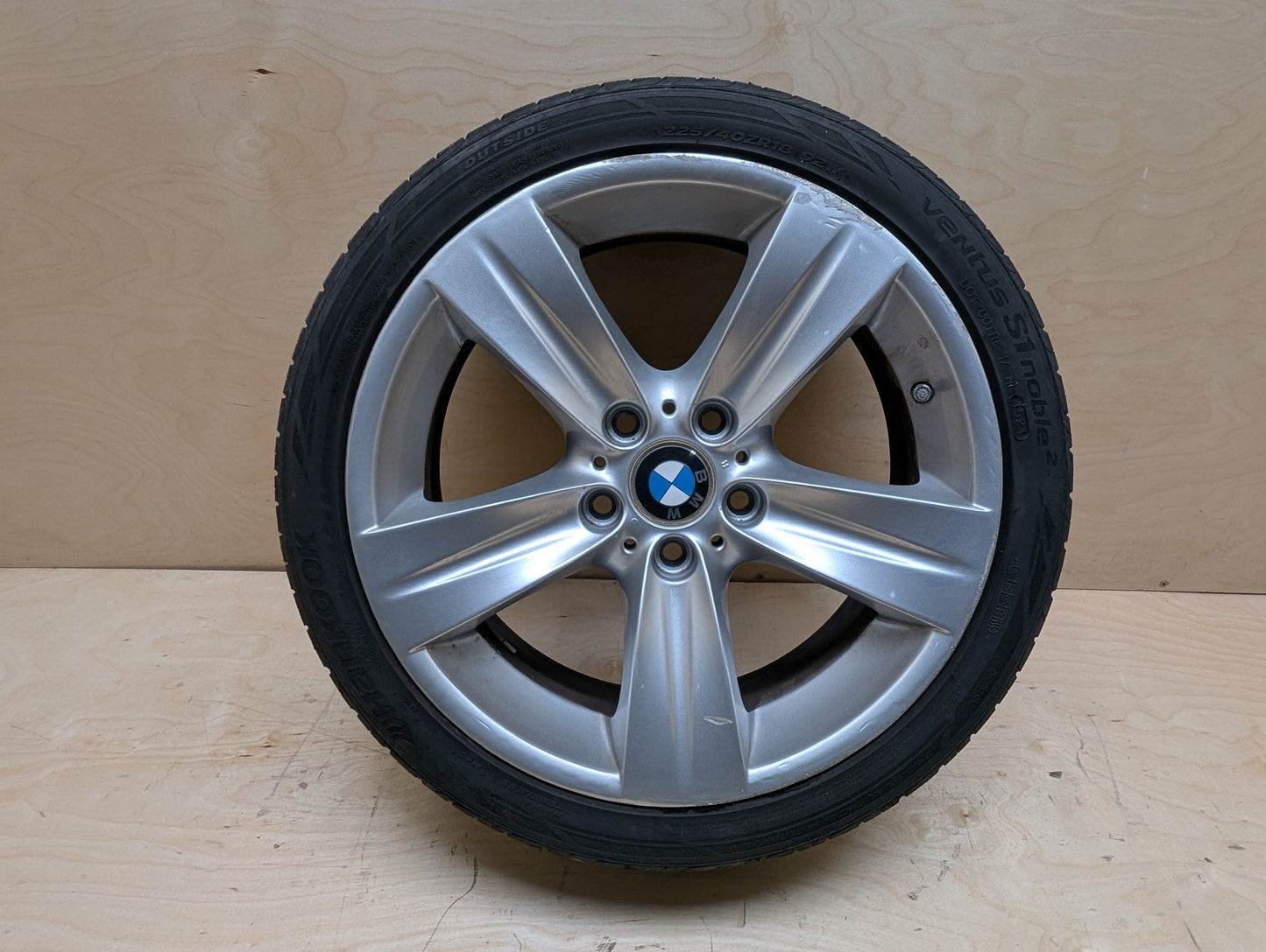 06-13 OEM BMW E90 E92 E93 328 335 Wheel Rim 18x8.5" ET:37 Star Spoke Style 189