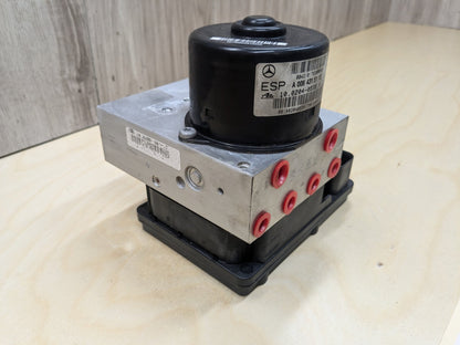 2009-2011 Mercedes-Benz SLK-Class R171 ABS Pump Module A0064315112 OEM