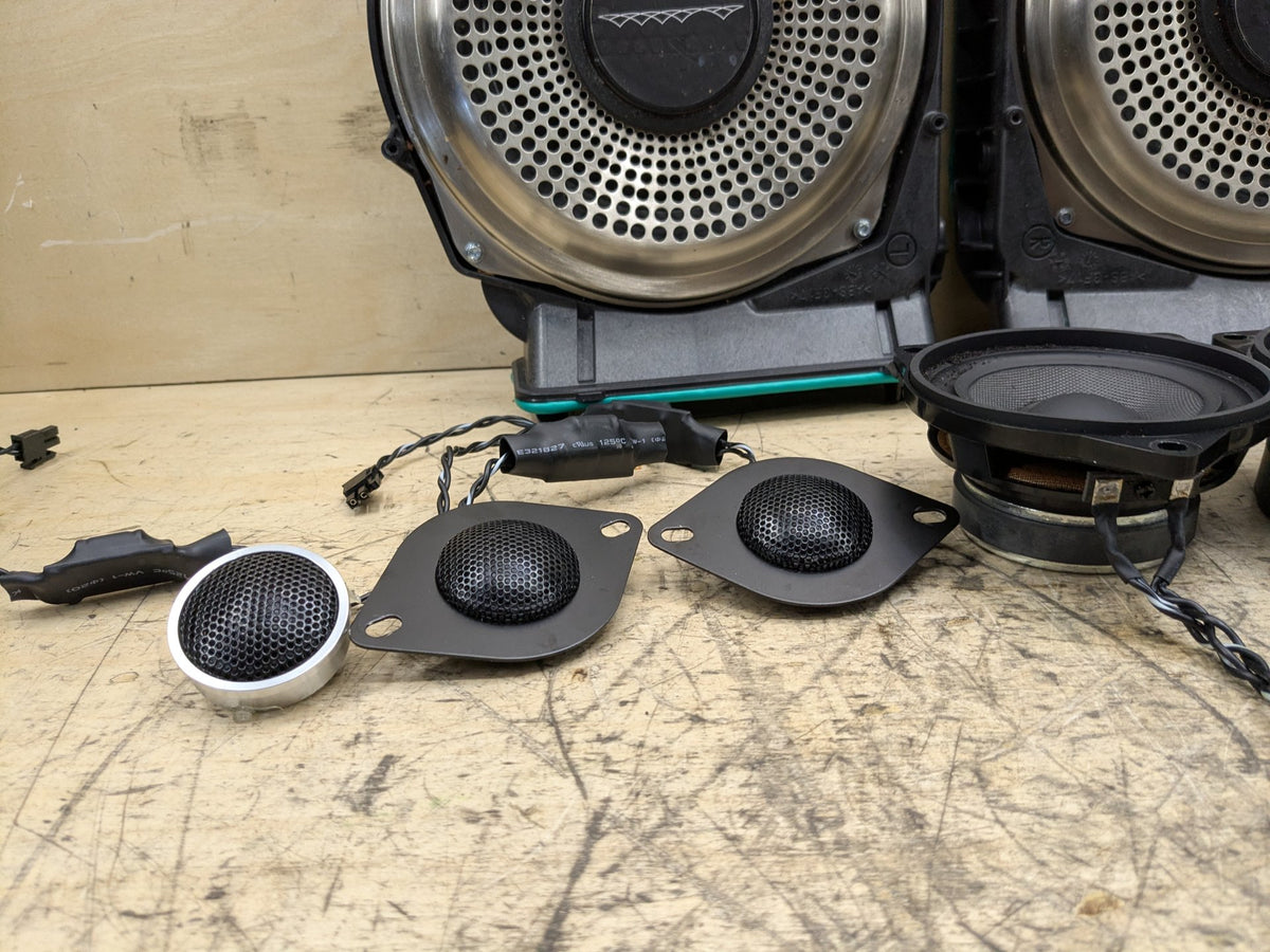 16-19 OEM BMW G30 G12 F90 Front Left Sub Subwoofer Audio Speaker Harman Kardon