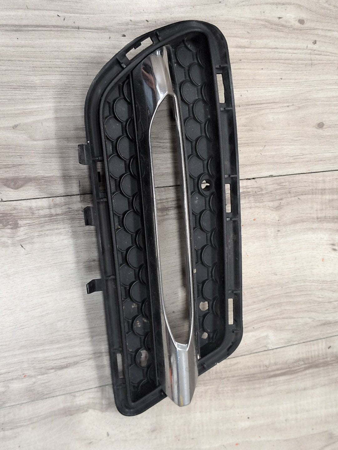 2009-2012 Mercedes-Benz E550 W212 Front Left Right Center Bumper Cover Grilles SET A2128851753 OEM