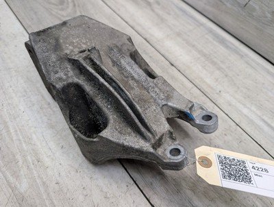 BMW G20 G22 G26 G30 G01 B46 Left Driver Engine Bracket Support Mount 6864595