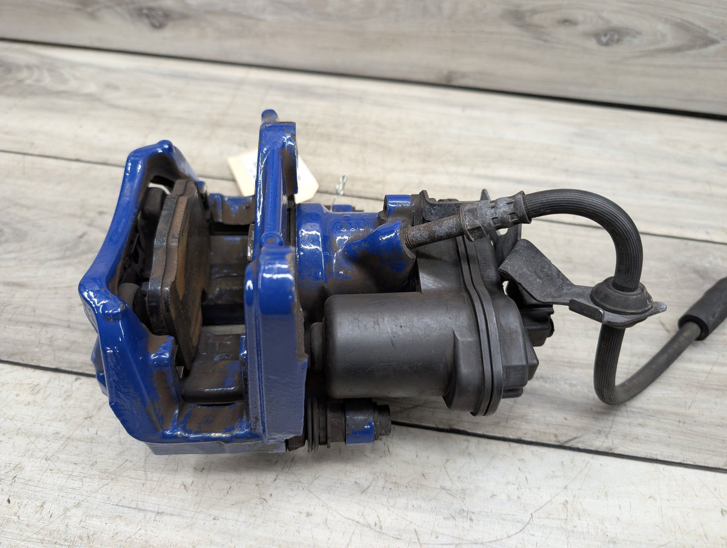 2018 - 2023 BMW X3 G01 Rear Right Passenger Brake Caliper 6887410 B58B30M0
