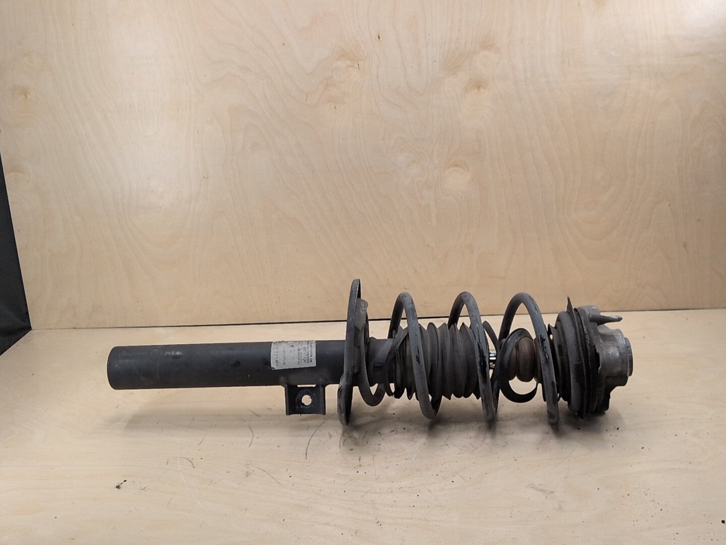 OEM BMW G01 G02 X3 X4 30i 30iX Front Left Driver Spring Strut Shock Absorber