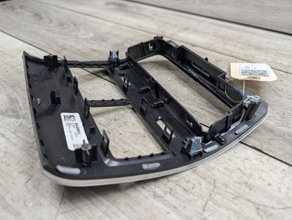OEM BMW F95 F96 G05 G06 G07 G09 X5 X6 X7 REAR Center Console AC Air Vent Trim
