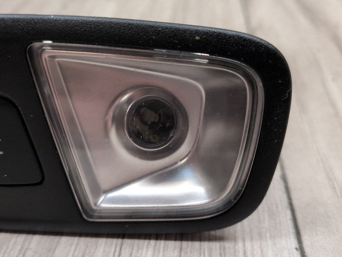 2015-2018 Audi Q3 8U Rear Overhead Dome Light Switch Module 8U0947111A