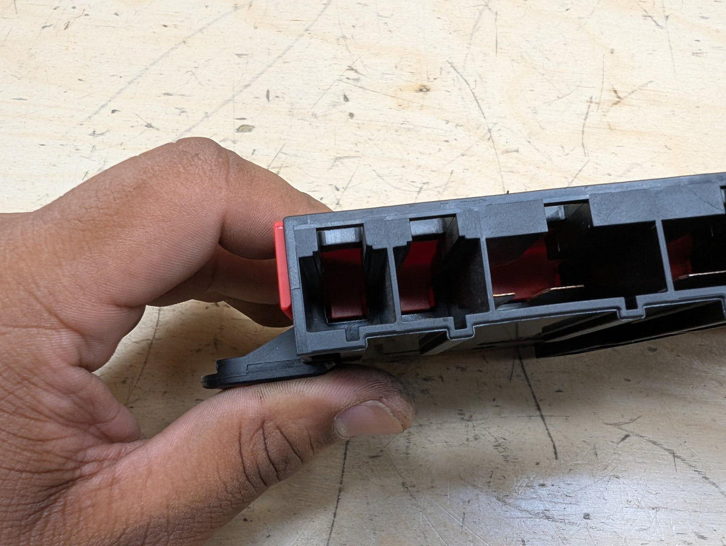 OEM BMW F22 F30 F32 F36 F80 F82 Positive Battery Distributor B+ Power Fuse Box