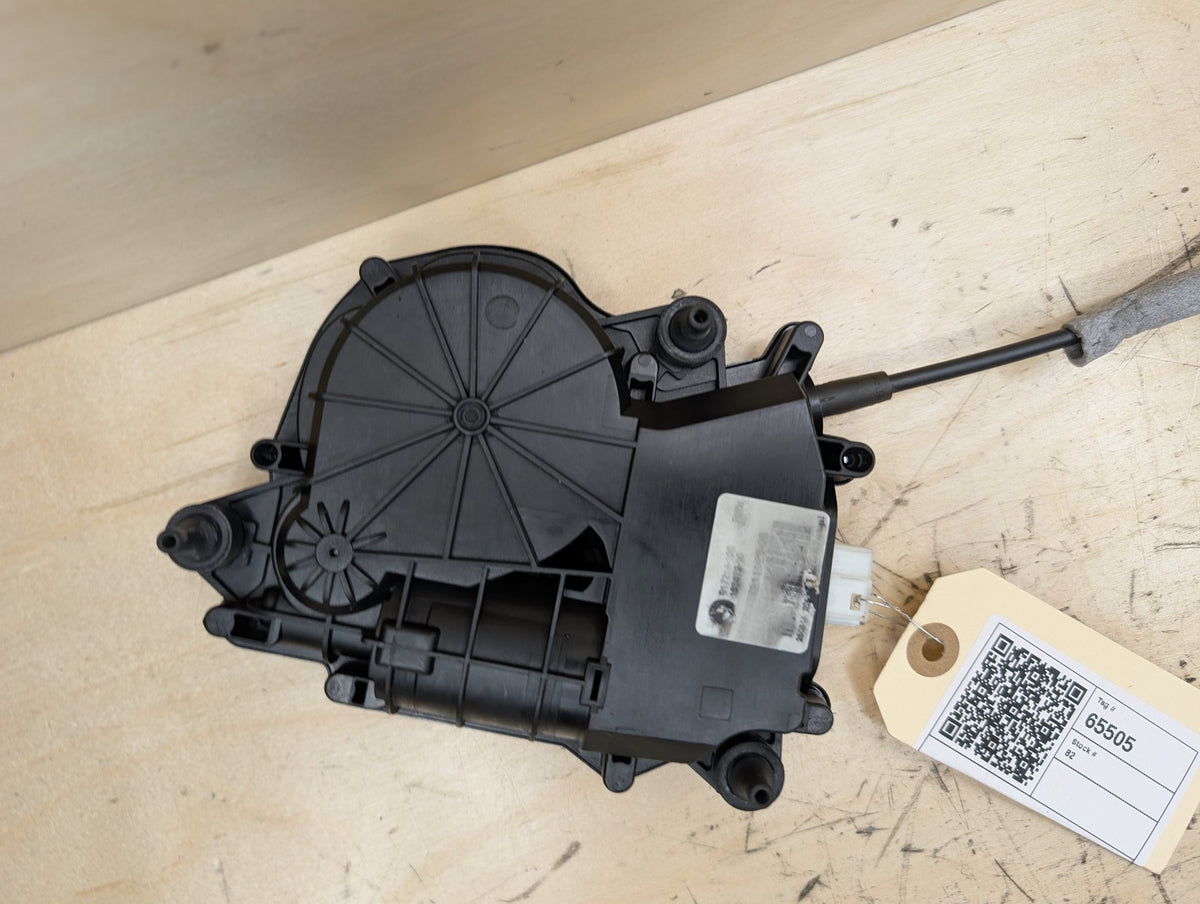 2010-2017 BMW 535i GT xDrive F07 Liftgate Trunk Lid Liftgate Lock Latch Actuator 7211168 OEM