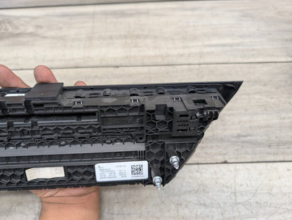 17-20 OEM BMW F90 G30 530 540 M550 AC Climate Control Panel Radio Media Buttons