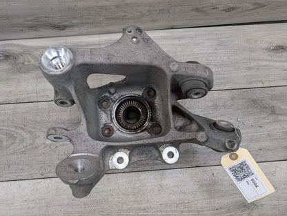 2016-2022 BMW 750Li G12 Rear Right Passenger Spindle Knuckle w/ Bearing 6861136