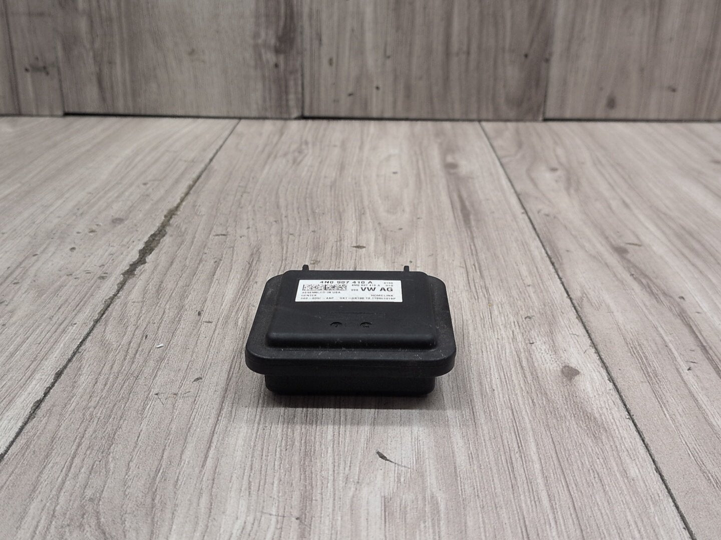 2018 Audi S4 B9 - Garage Door Opener Control Module PN: 4NO907410A