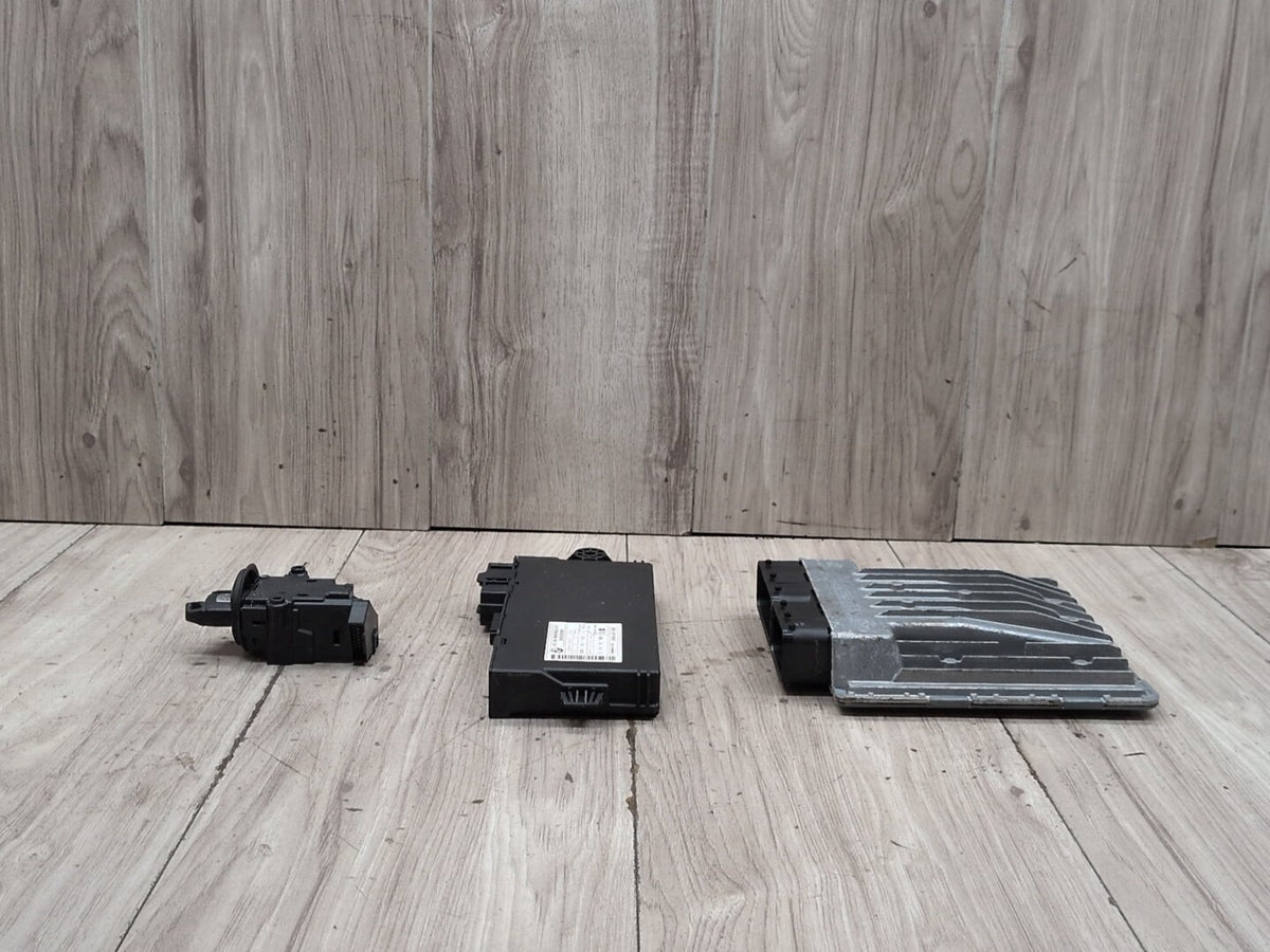 2004-2010 BMW M6 E64 - Engine Motor ECU DME Computer w/ Cas & Key SET PN: 6943822