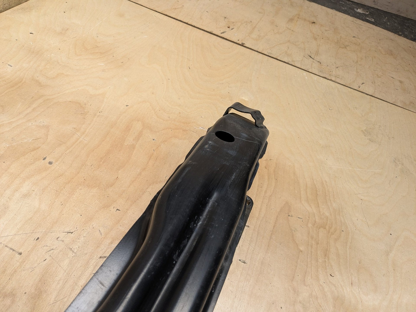 2015-2018 Audi Q3 8U Rear Bumper Reinforcement Rebar Bar 8U0807309