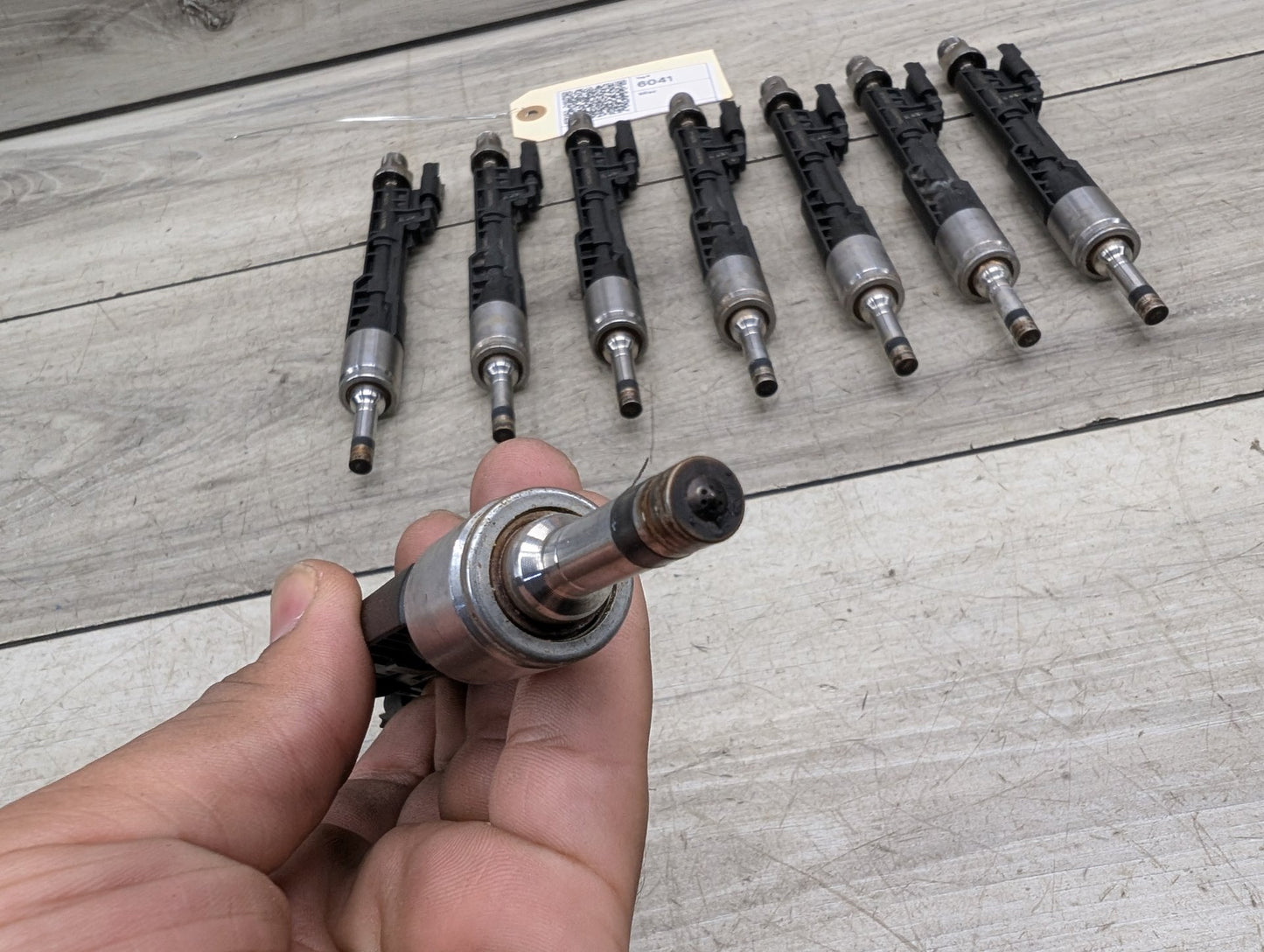 19-24 OEM BMW G12 G30 M550 750 Engine N63R High Pressure Fuel Injector Set