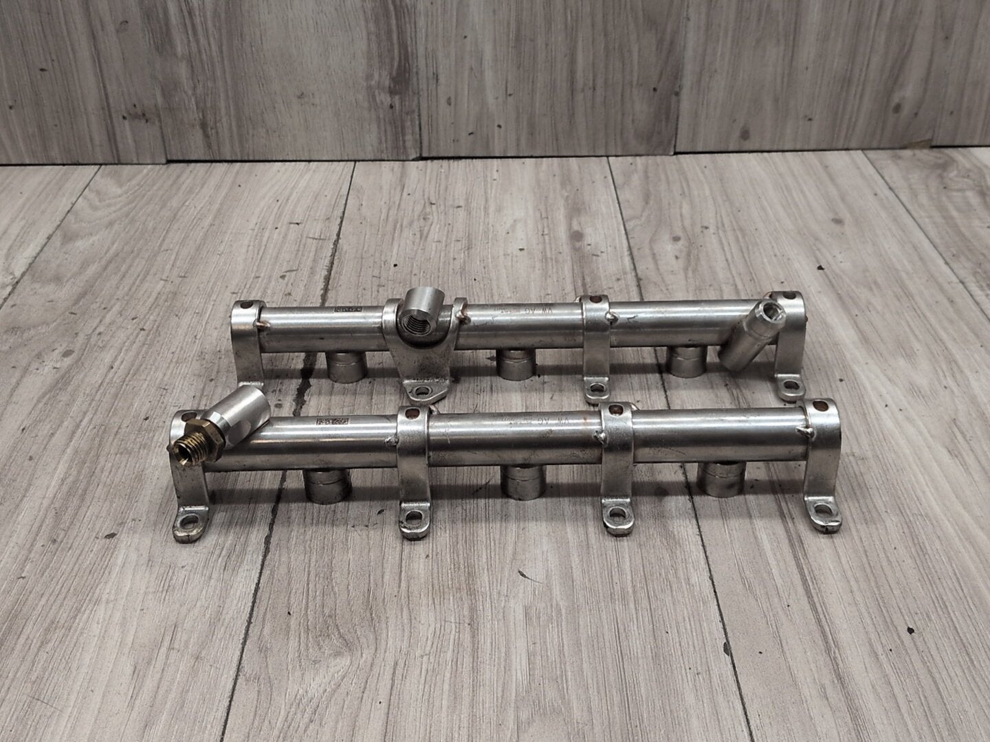 2018-2023 Audi B9 S4 CWG Engine Motor Fuel Injector Rail Line SET 06M133316L
