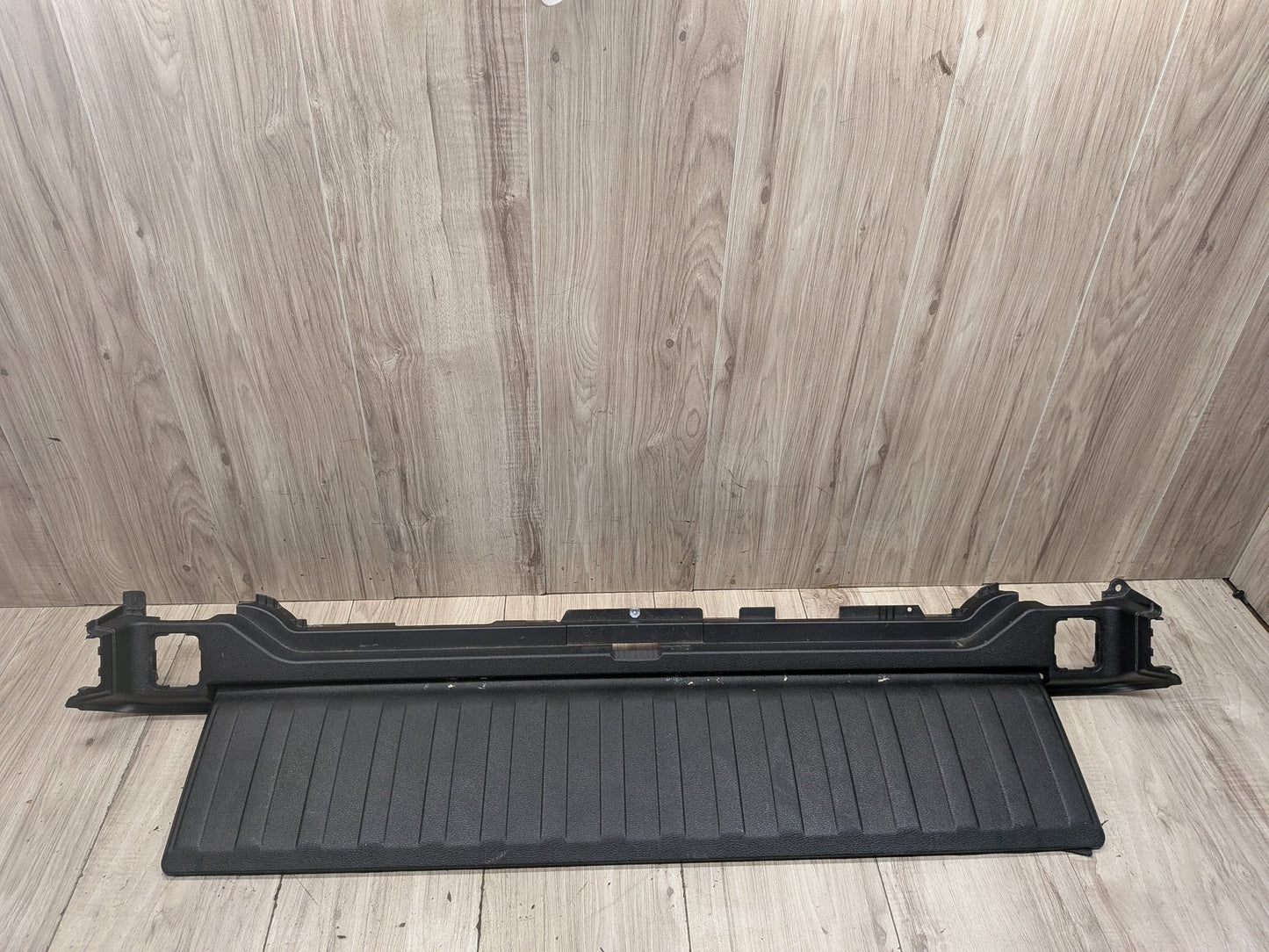 14-18 OEM BMW X5 F15 X5M F85 Rear Flap Trunk Sill Trim Scuff Plate Cover Panel