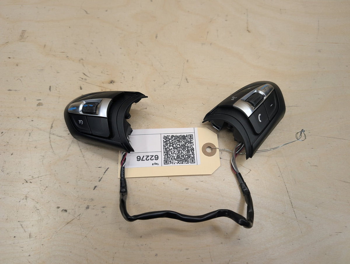 OEM BMW F10 F22 F23 F30 F32 F33 F36 M SPORT Steering Wheel Multifunction Button