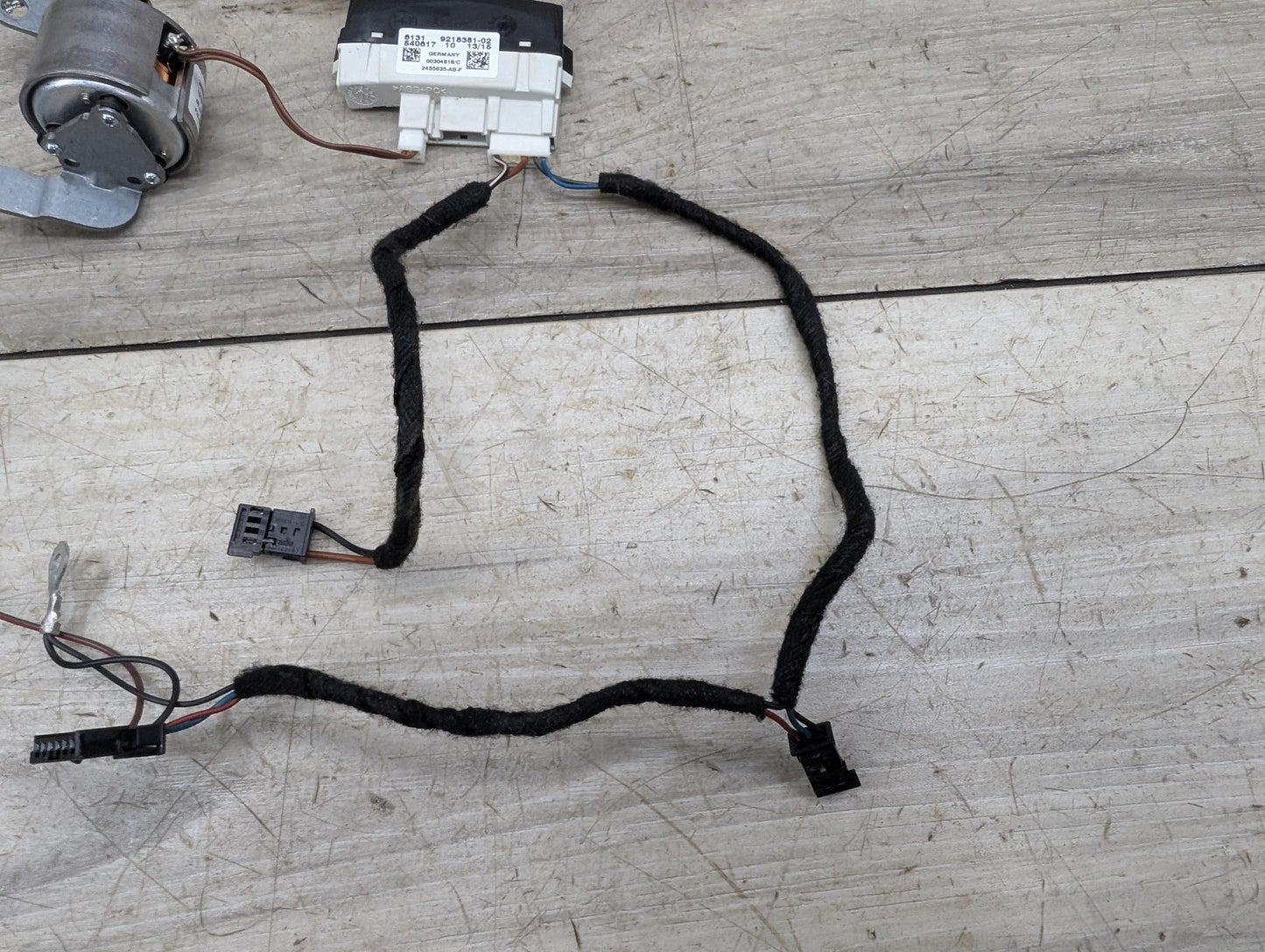 2014 - 2018 BMW X5 F15 Steering Wheel Vibration Generator Motor w/ Module SET 9218381 N63B