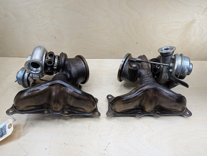 2007-2013 BMW E93 335i N54B30A Engine Motor Turbo Charger w/ Manifold SET 7331333
