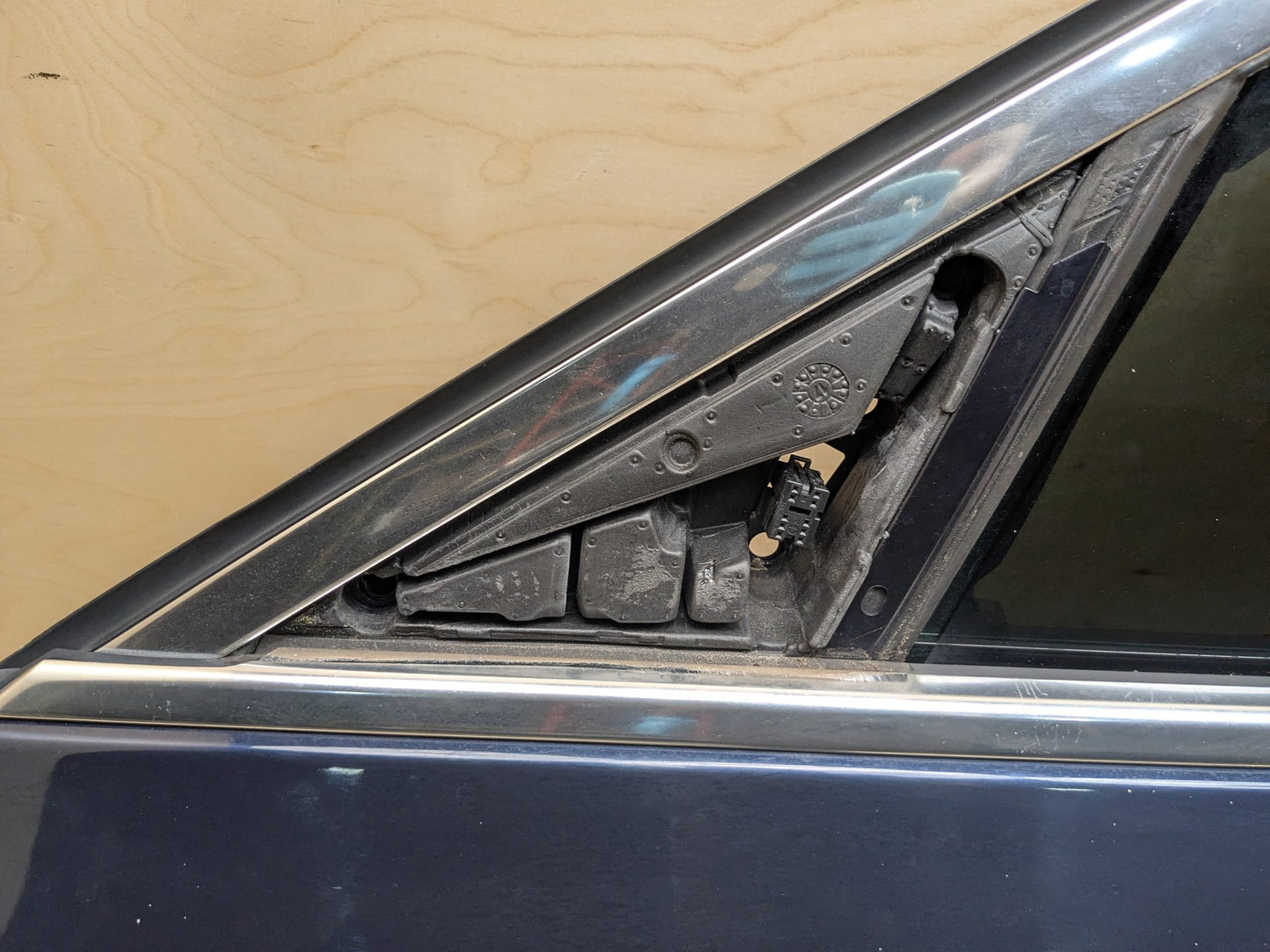 17-23 OEM BMW F90 G30 530 540 M550 M5 Front Left Driver Door Shell Panel Blue A89