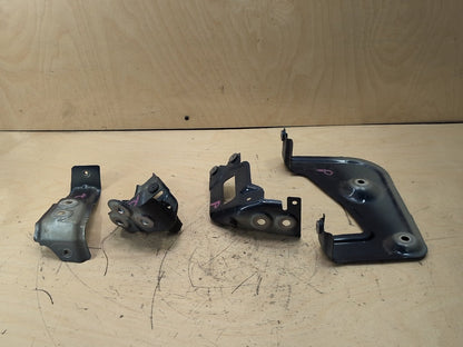 2019-2026 BMW X5 G05 Front Right Passenger Fender Brackets SET 7418218 OEM