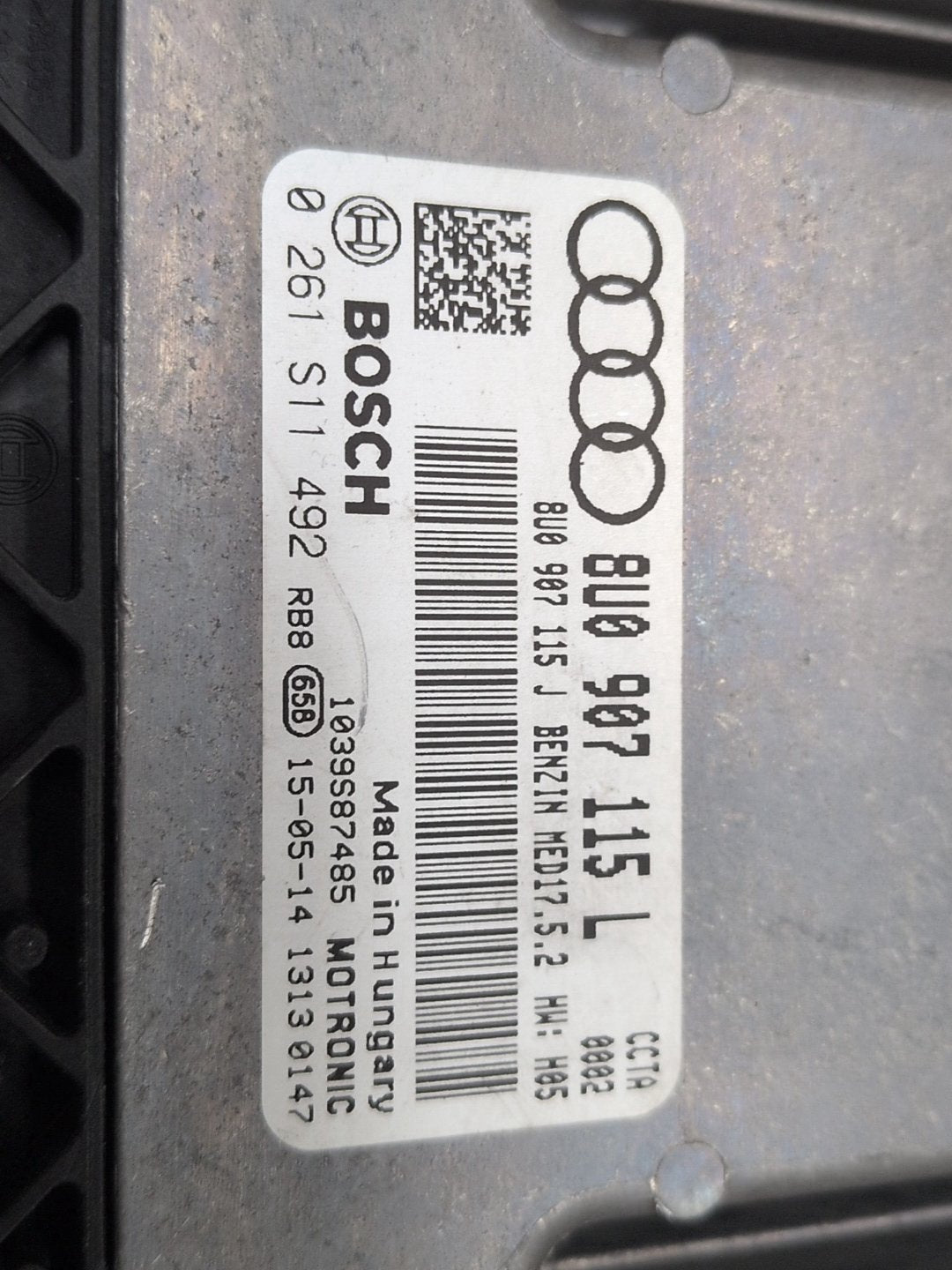 2016 Audi Q3 8U - DME Computer module w/ Key Fob And Mechanism PN: 8U0907115L