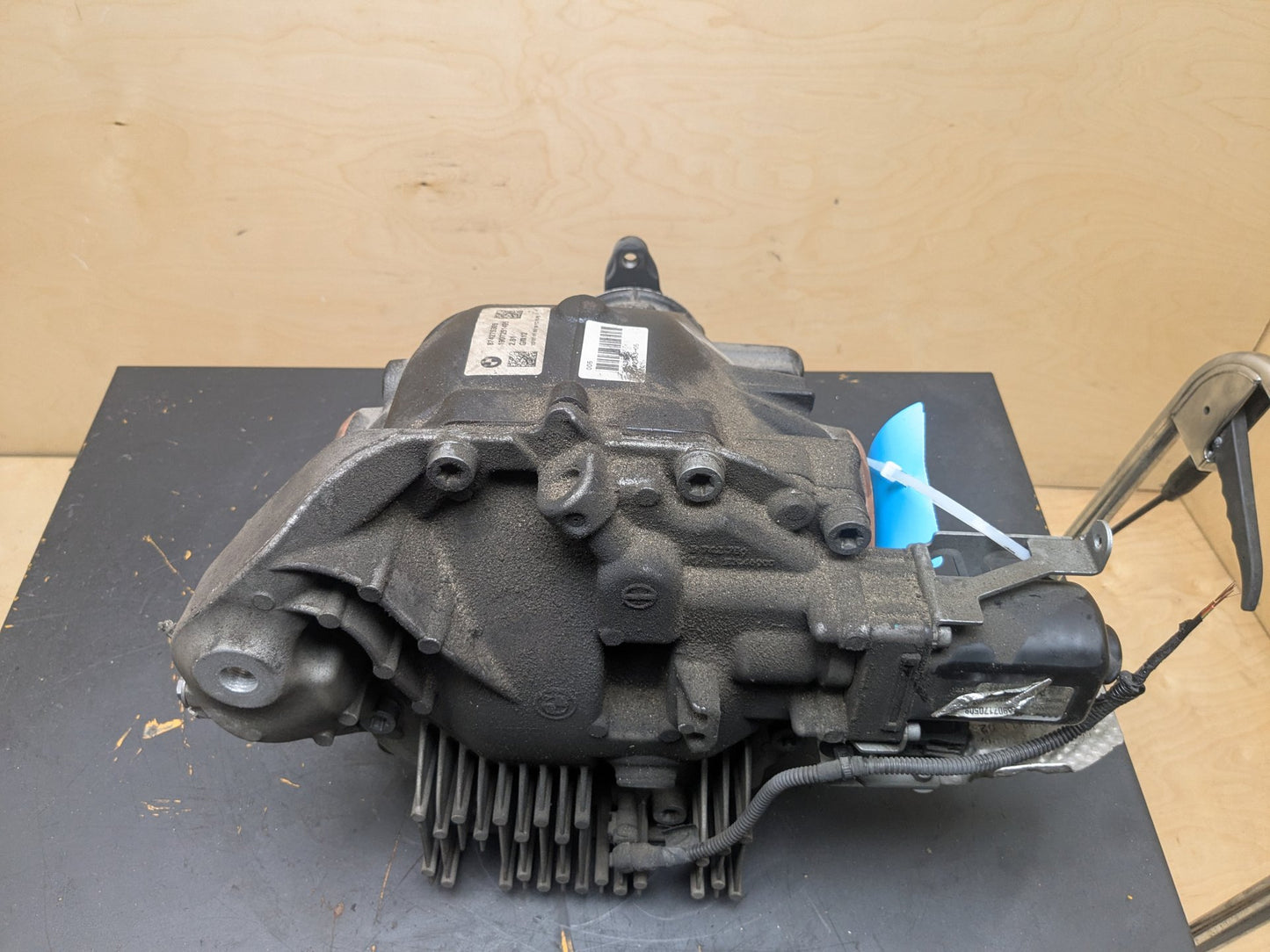 OEM BMW G20 G22 G23 G42 M340i M440i RWD Rear Differential Axle Carrier 2.81 k