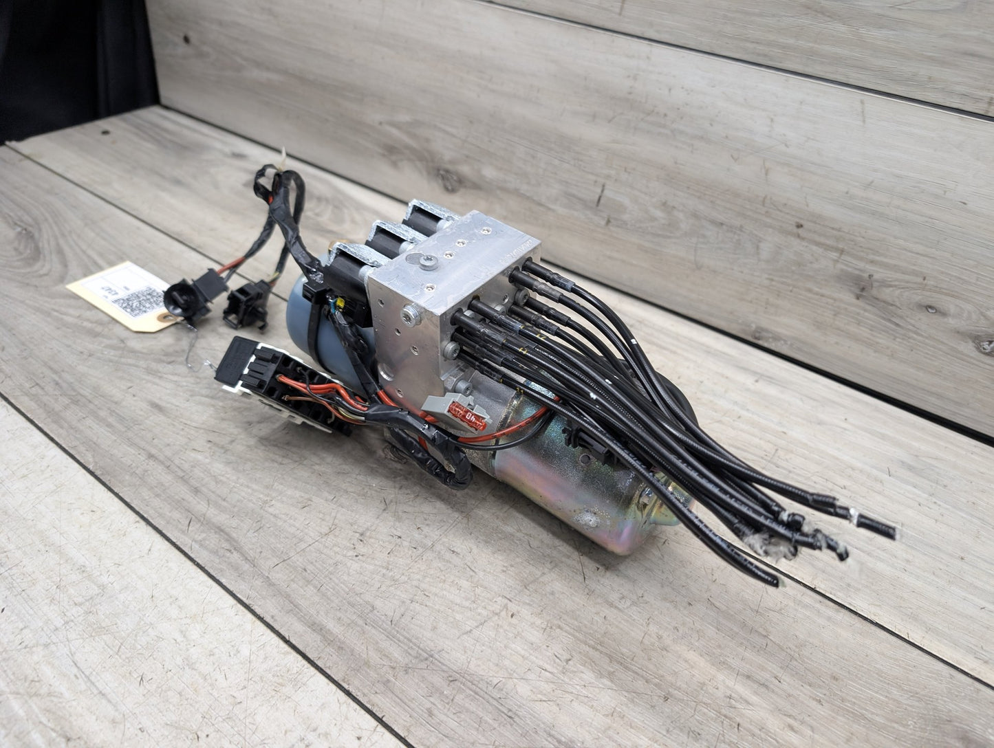 2008 - 2017 Audi S5 8T Convertible Pump Motor 8F0871791