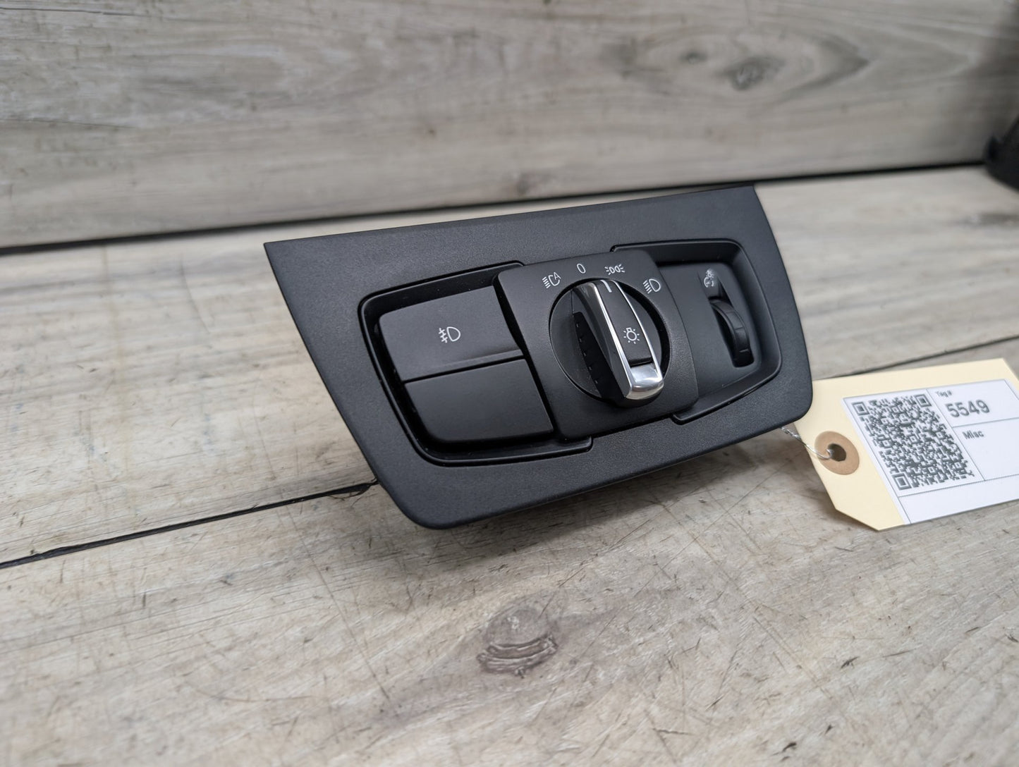 2012-2018 BMW 340i F30 Headlight Switch 6847506