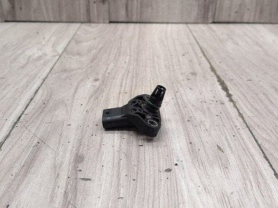 2008-2017 Audi S5 8T Manifold Absolute Pressure (MAP) Sensor 038906051J OEM