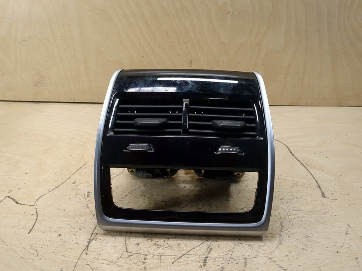 OEM BMW F95 F96 G05 G06 G07 G09 X5 X6 X7 REAR Center Console AC Air Vent Trim