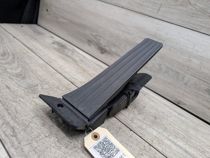 OEM BMW F15 F22 F25 F30 F36 F80 G01 G05 G20 X3 X5 Accelerator Throttle Gas Pedal