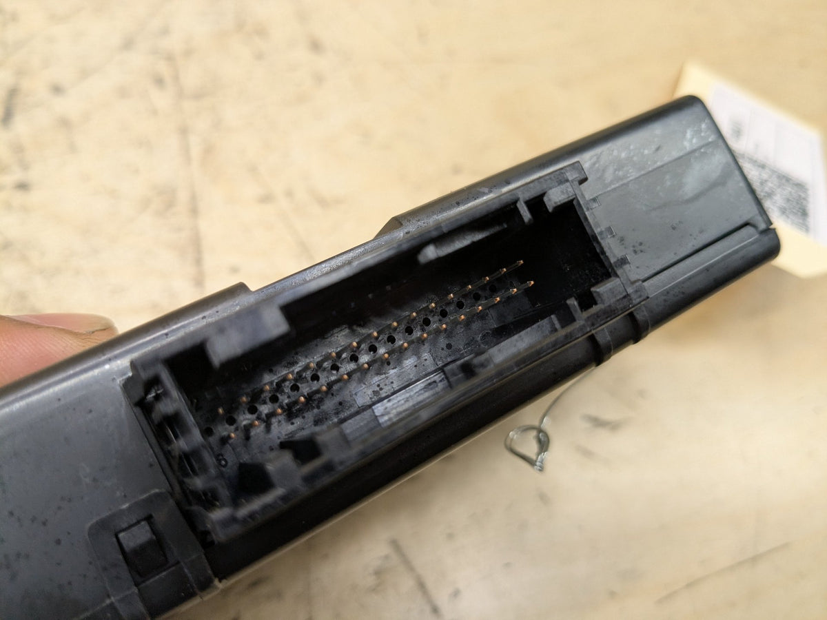 2012-2018 Audi A6 C7 Gateway Module 4G8907468F OEM