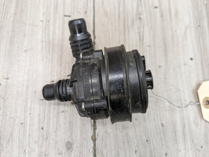 *OEM BMW G01 G05 G20 G22 G30 G42 G80 G82 G83 M3 M4 Engine Auxiliary Water Pump