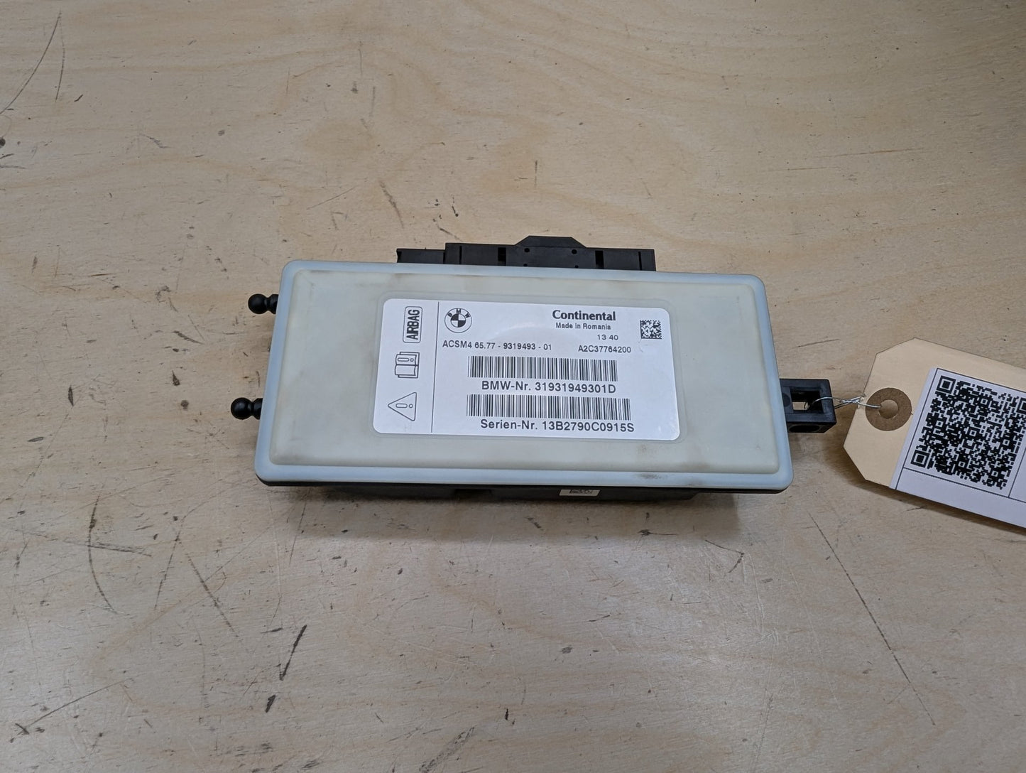 2011-2016 BMW X3 F25- PN: 9319493