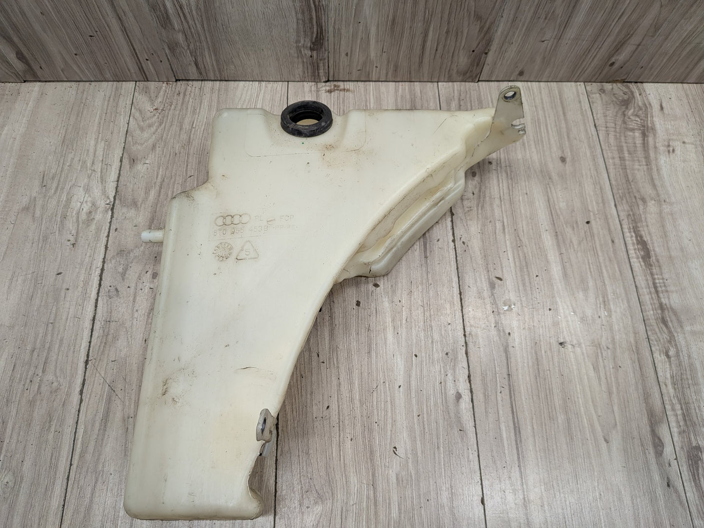 2010-2016 Audi S4 B8 Windshield Reservoir Tank Assembly 8T0955453B OEM