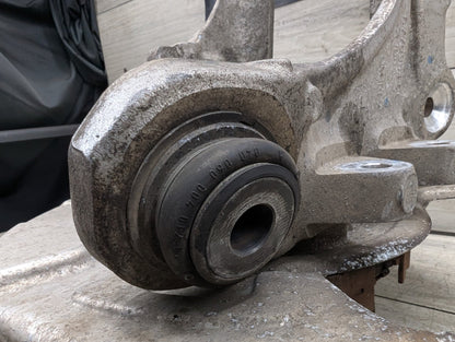 2014 - 2018 BMW X5 F15 Rear Right Passenger Spindle Knuckle w/ Bearing 6770984 N63B44O1
