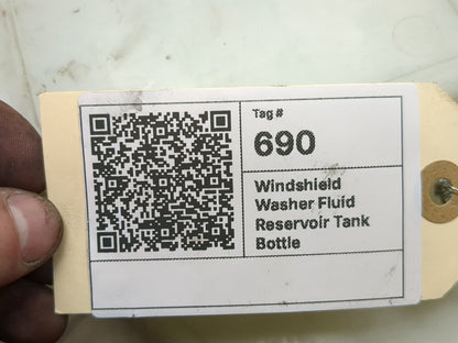 OEM BMW F01 F02 F06 F07 F10 F13 Windshield Washer Fluid Tank Reservoir