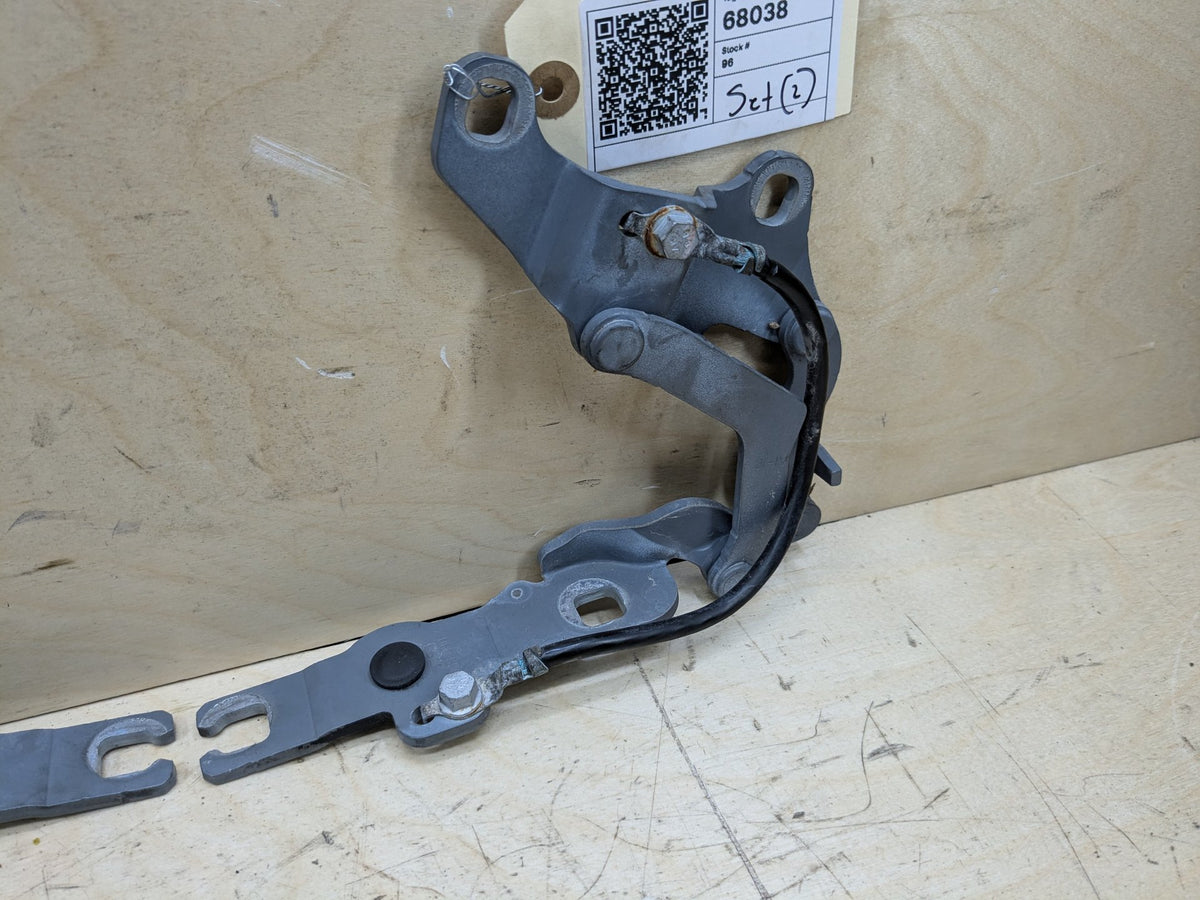 2008-2013 BMW 135i E88 Hood Bonnet Hinges SET 7060559 OEM