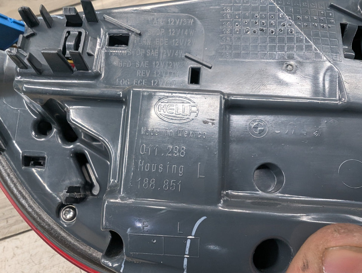 14-18 OEM BMW F15 F85 X5 X5M Rear Left Driver Side Trunk Inner Stop Tail Light