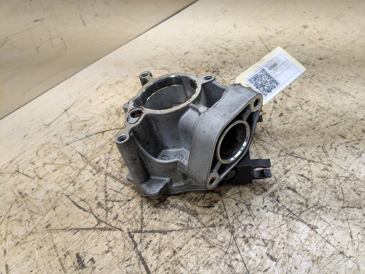2012-2018 Audi C7 A6 CYNB Engine Motor Vacuum Pump 06L145100F