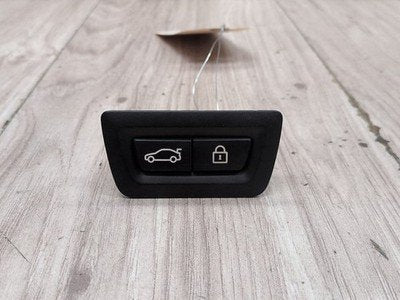 OEM BMW F02 F10 F15 F48 F90 G01 G20 G30 G80 X3 Rear Trunk Lid Center Lock Switch