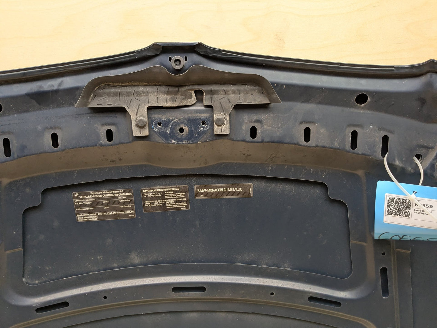 07-10 BMW E92 E93 328i 335i Coupe Convertible Hood Bonnet Panel Blue A35