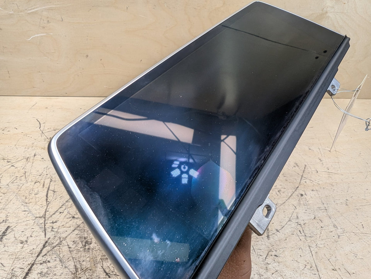 16-19 OEM BMW G11 G12 740i Dash Center Display NBT Navigation Screen Monitor