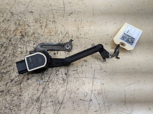2006-2011 BMW 335i E90 Suspension Height Level Sensor 6785205 OEM