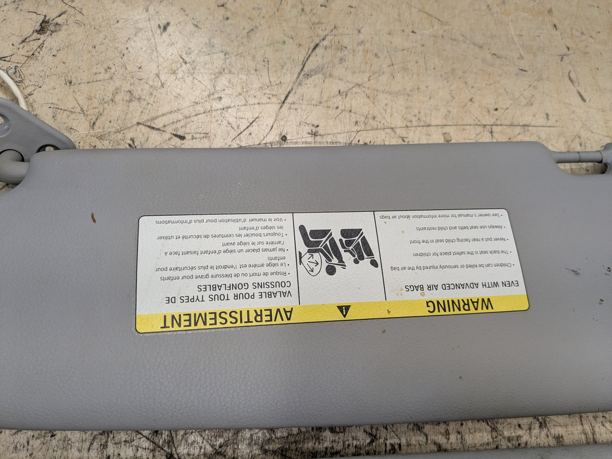2007-2013 BMW 328i E92 Front Left Right Sun Visor SET 7252083 OEM