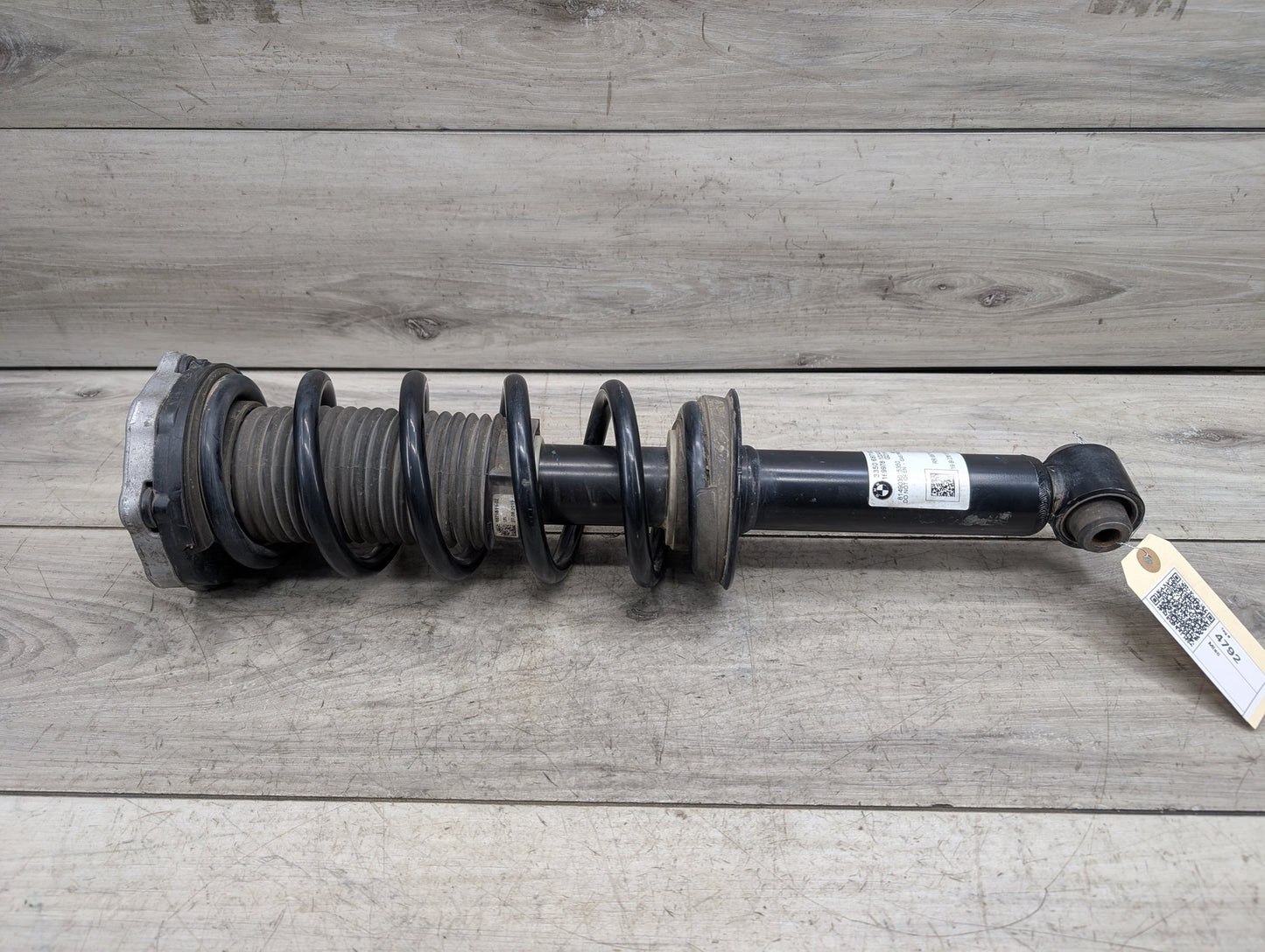 18-24 OEM BMW G01 X3 30i 30iX REAR Left or Right Spring Strut Shock Absorber