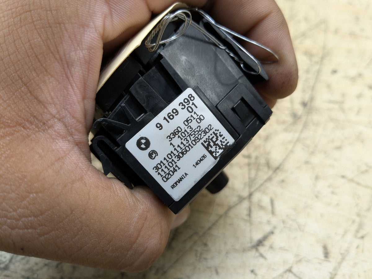 08-11 OEM BMW E82 E88 E90 E91 Headlight Switch Control Panel Light Module